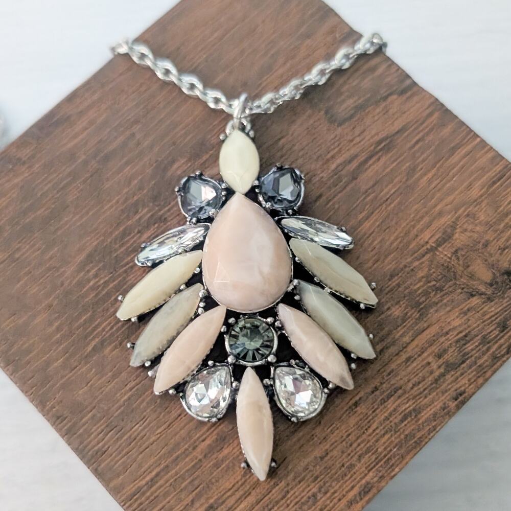 Loft Necklace - Extra Long Necklace 35" Chain with Statement Pendant